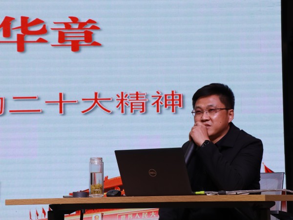 二幼：​学习党的二十大   争做“四有”好老师