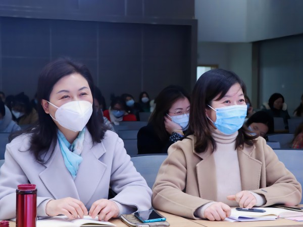 二幼：“数”出精彩     提升“研”值