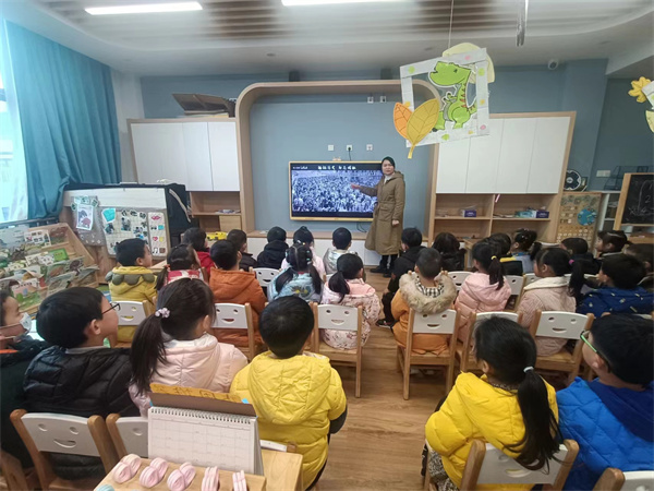 二幼：铭记历史    爱我中华