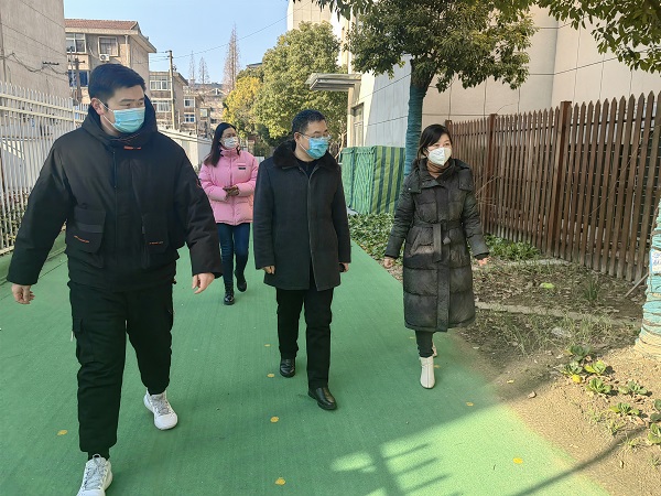 二幼：安全不放假   检查细落实