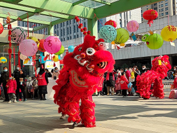 二幼：趣味健身迎开学   体验民俗欢乐多