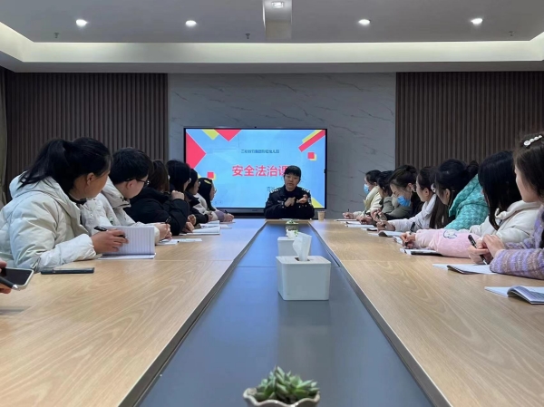 二幼：安全宣讲进校园