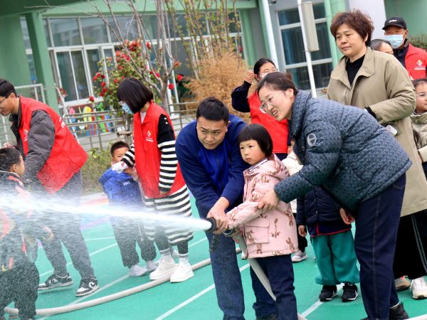二幼：消防安全进校园