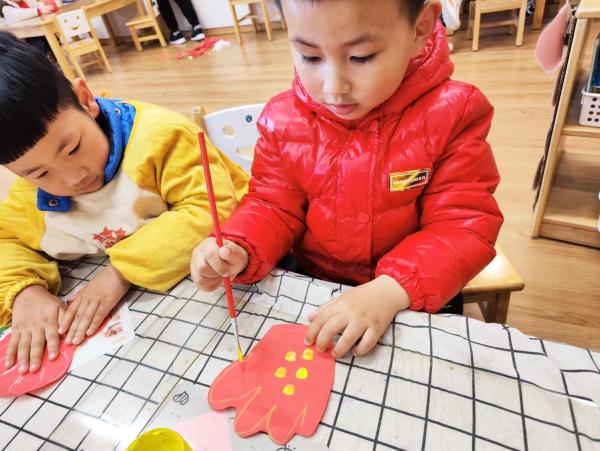 二幼：红色教育进校园 —— 童心向党