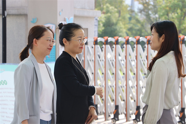 二幼：来了！看我们的阳光食堂！