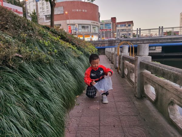 二幼：保护河湖从小做起