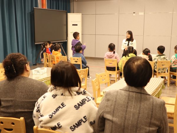 二幼：交流互鉴共成长