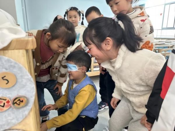 二幼：守护“睛”彩世界