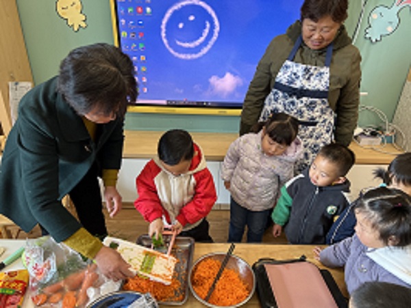 二幼：舌尖上的美食 —— 美味的萝卜丝饼