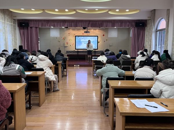 二幼：凝“青”聚力   笃行致远