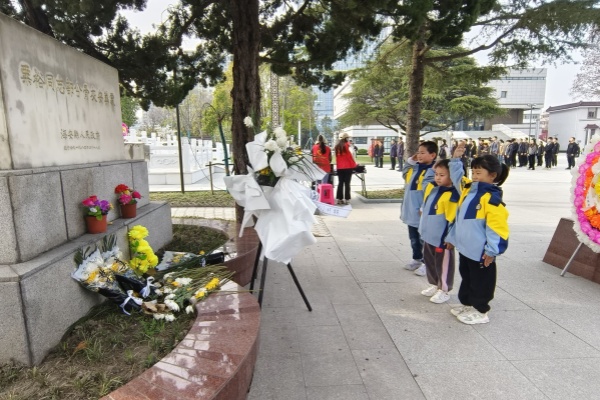 0be5c3b655404f3fab0a1ab3f95cf607.jpg 0be5c3b655404f3fab0a1ab3f95cf607.jpg