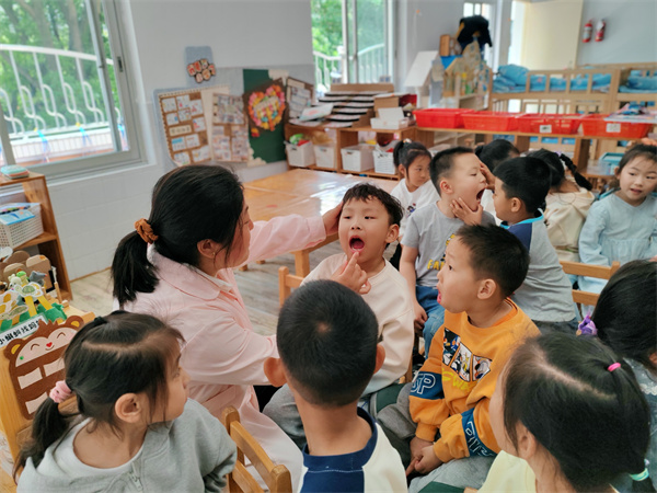 健康口腔 共“童”呵护