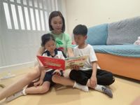 二幼：亲子陪伴   传承红色基因