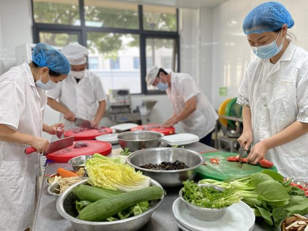 二幼：匠心展厨艺   舌尖绽风采