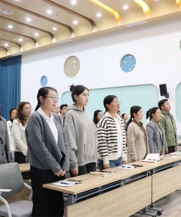 团心凝聚，青春接力 —— 海安市第二实验幼儿园团支部换届选举