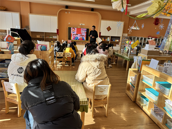 二幼：新光熠熠  照亮幼教新征程