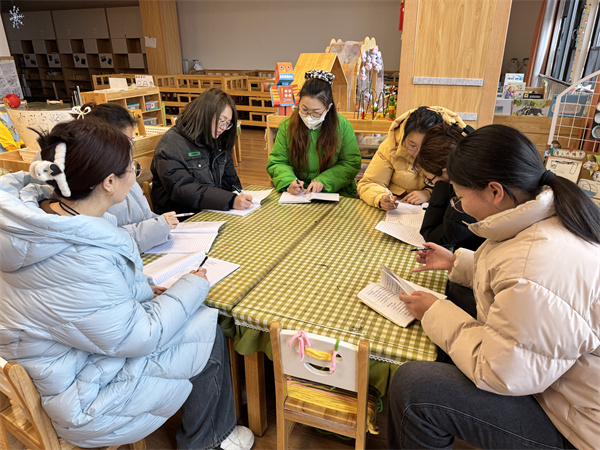 二幼：欢乐迎开学   萌娃齐“收心”