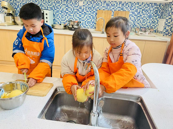 06a83423afdb40f5961b8f1a0ead93a5.jpg 06a83423afdb40f5961b8f1a0ead93a5.jpg