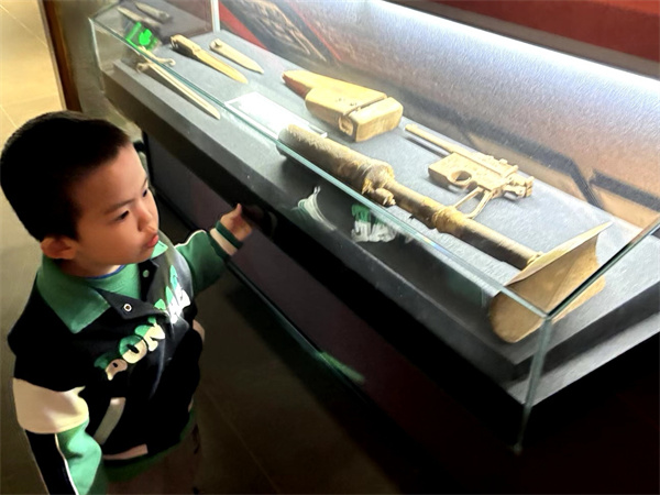 二幼：红色润童心   精神永传承