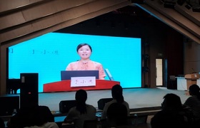 二幼：初相识  共前行  待花开