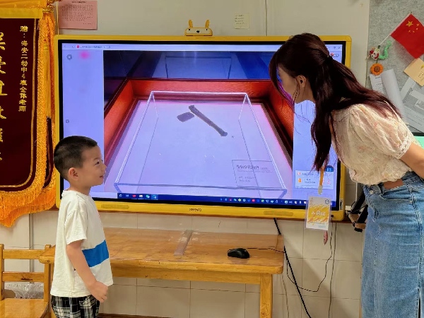 二幼：探青墩文脉 迎国庆佳节