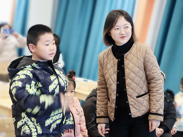 陈秋洁老师：心有暖阳 行有微光