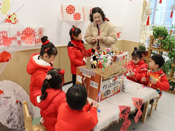 季美玲老师：以爱为径，做童年的点灯人