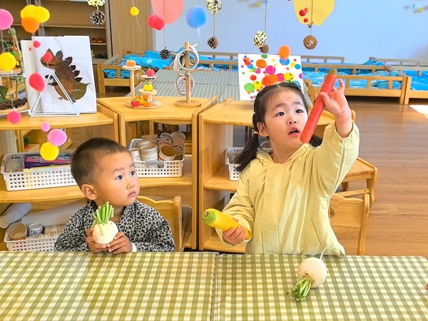 二幼：立冬里的“萝卜趣”